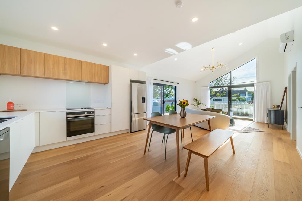 24 Fraser Crescent interior