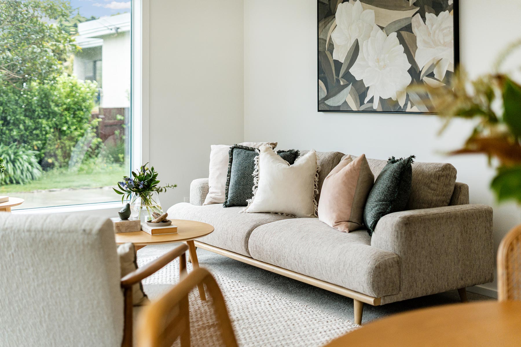 7-BK-Patterson-new-build-lounge